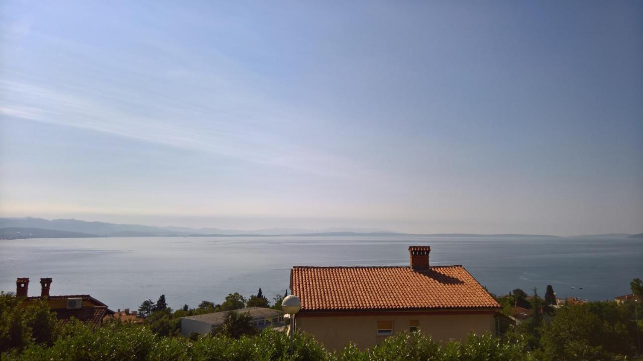 Apartment Nives Opatija Extérieur photo